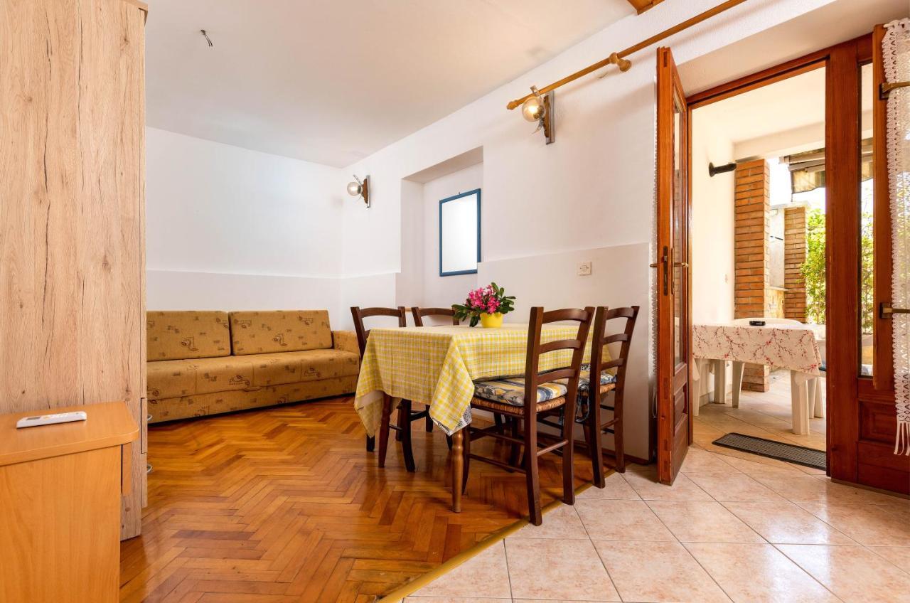 Apartments And Room Pergola Rovinj Zewnętrze zdjęcie
